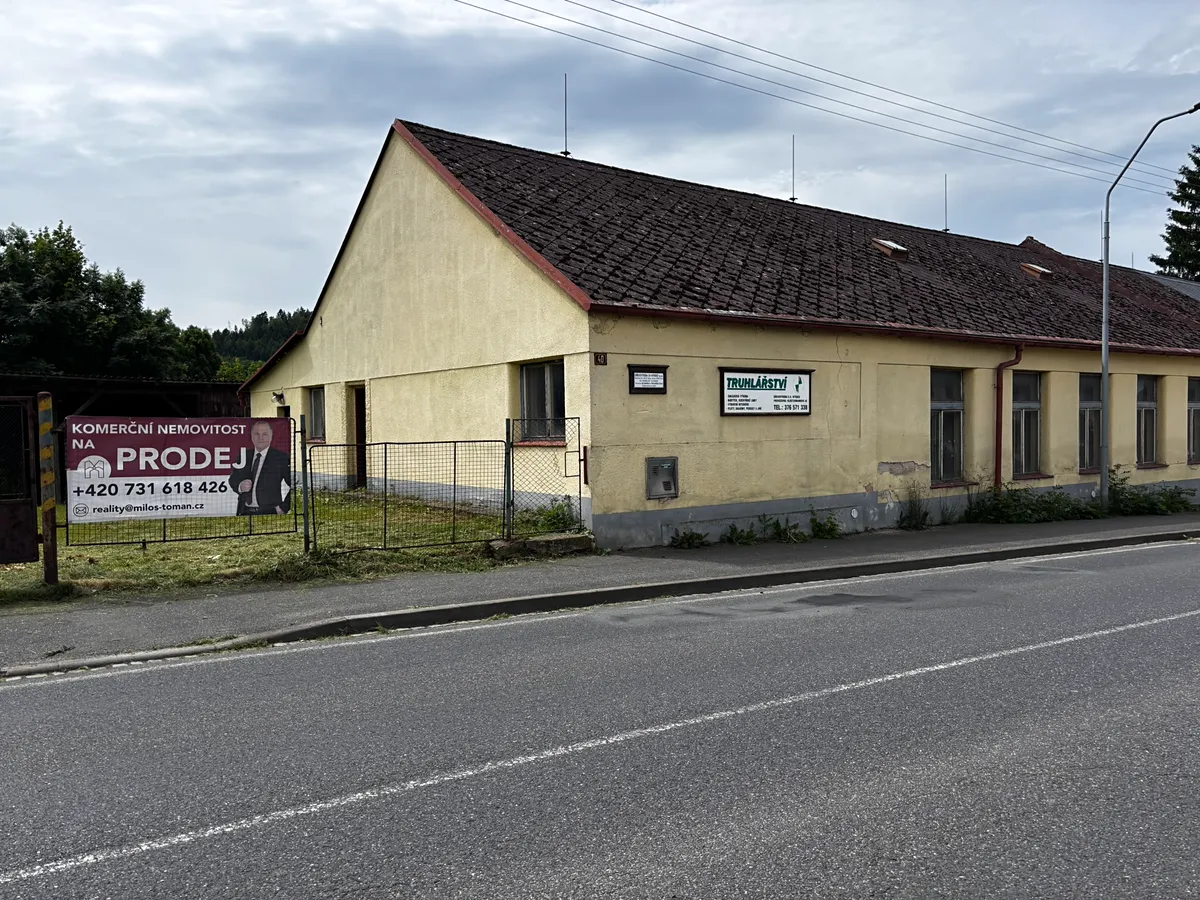 Prodej výrobní haly, prostoru 250 m²